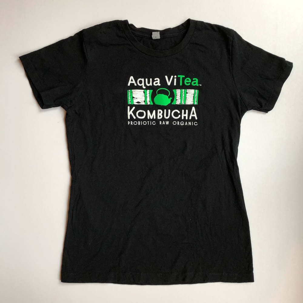 Aqua Vitea Kombucha short sleeve top